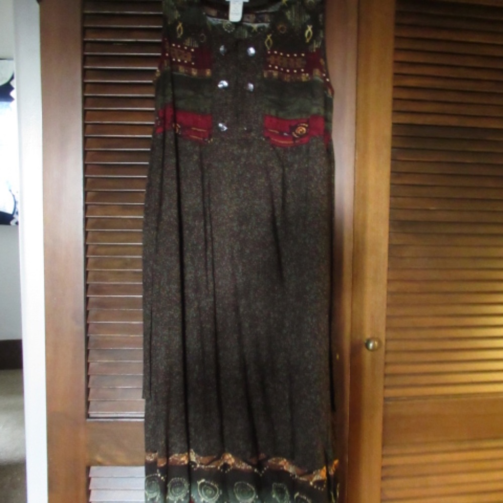 Dress, R&L & Co. brand, Petite 10P,  100% Rayon, made in USA